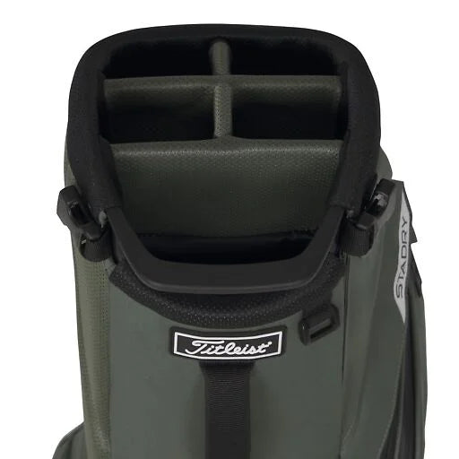 Titleist Players 5 StaDry Standbag